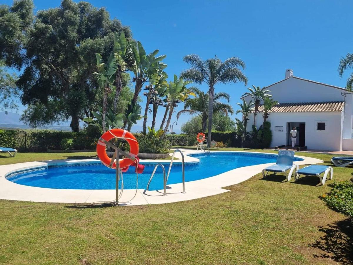 Casita Nuestra Villa Alcaidesa Exterior photo